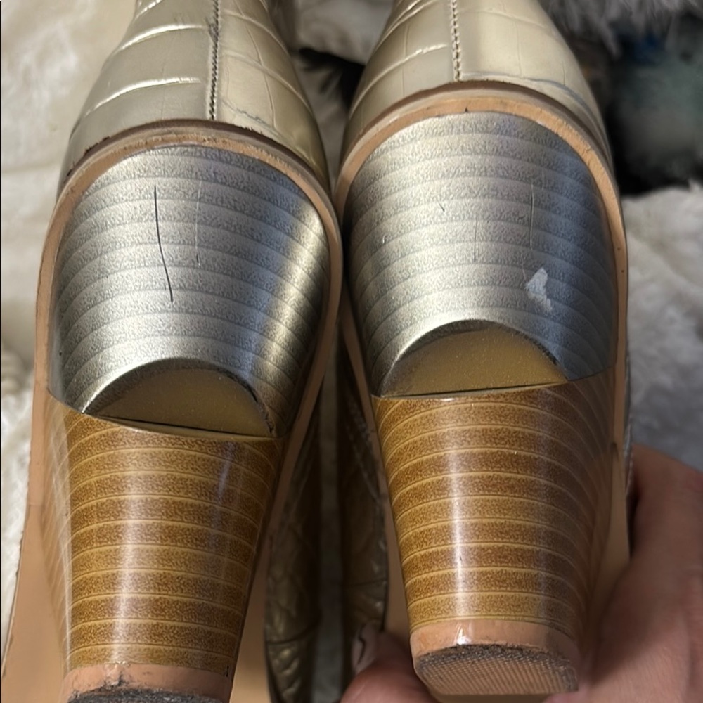 Metallic Croc-Embossed Western Boots - Picture 3 of 4